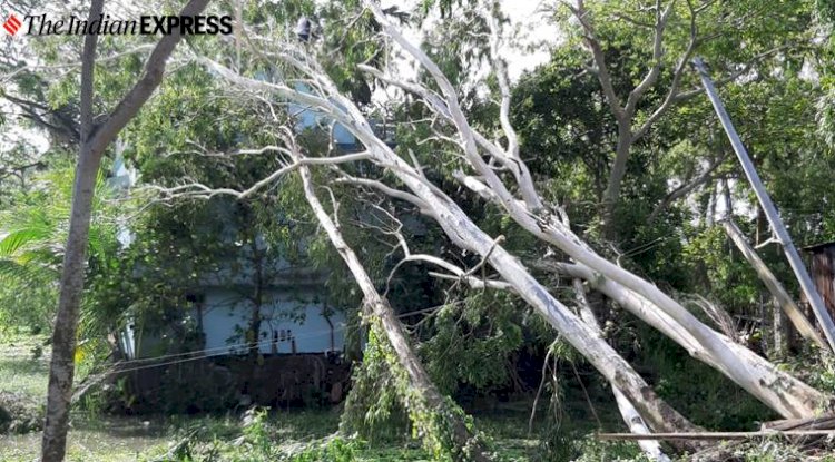 Kills 72 people, Destroyed homes in Bengal due to Cyclone Amphan 